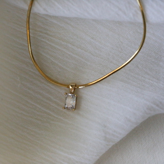 Dainty Cocoon Necklace