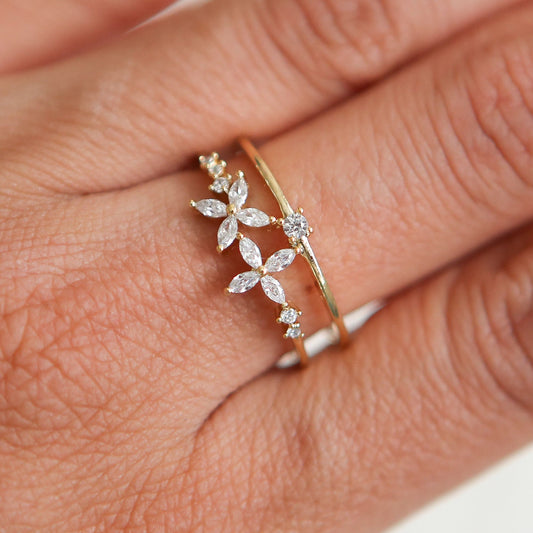 Olivia Flower Dainty Ring
